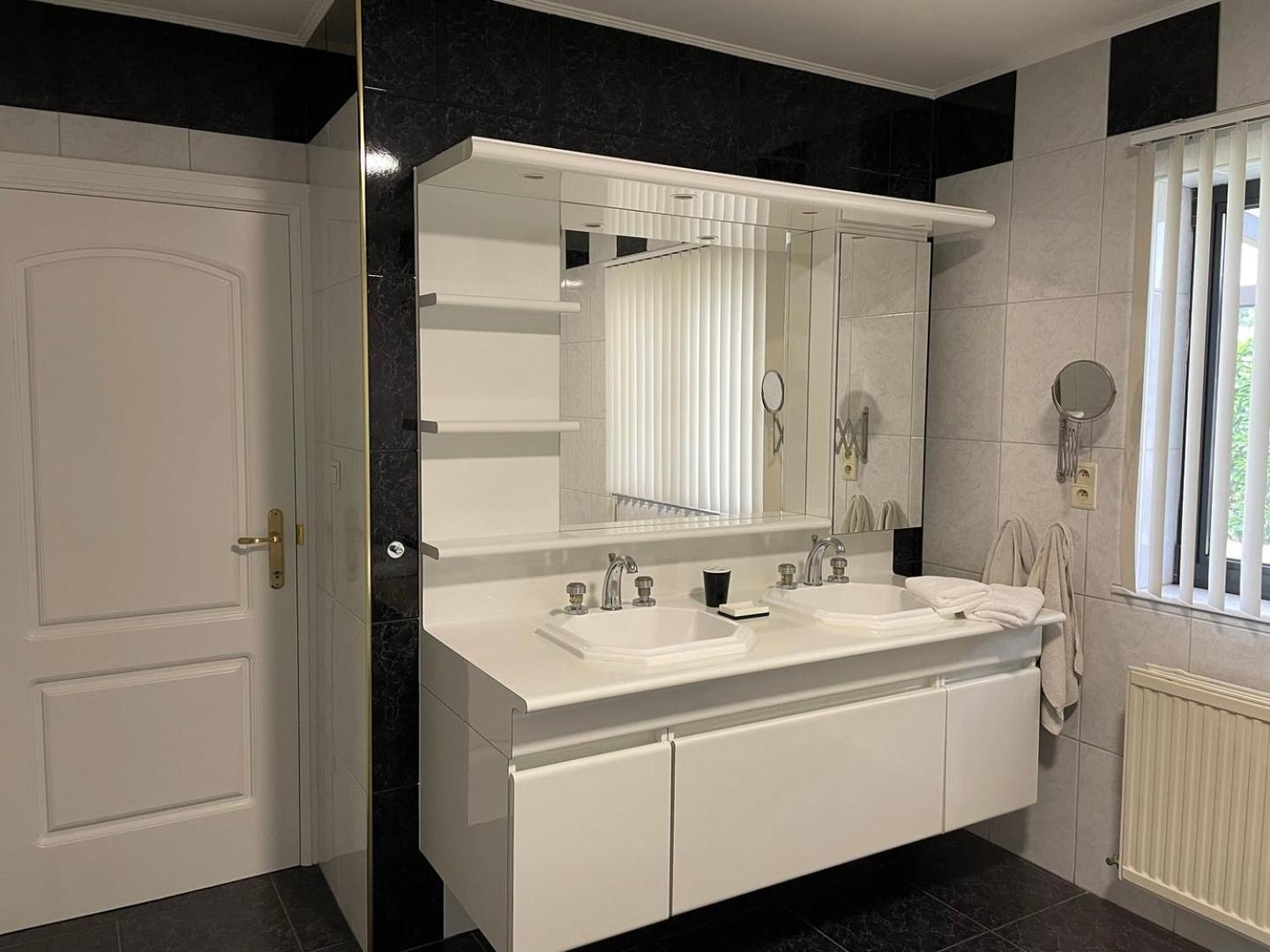 Vakantiewoning Villa 35 Maasmechelen Bagian luar foto